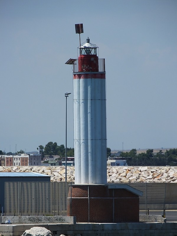 MANFREDONIA - Molo di Ponente lighthouse
Keywords: Manfredonia;Italy;Adriatic sea