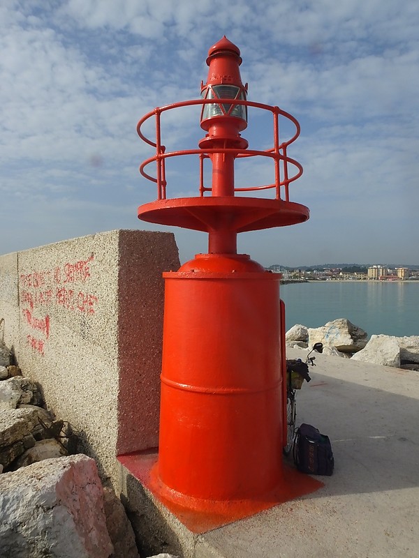 CIVITANOVA MARCHE - East Mole - Head light
Keywords: Civitanova Marche;Italy;Adriatic sea