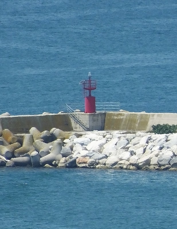 ANCONA - Detached Breakwater - South End light
Keywords: Italy;Adriatic sea;Ancona
