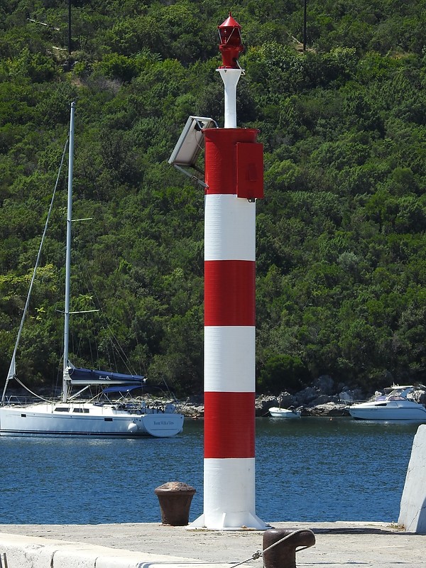 GULF OF TRASHTE - Bigova - Pier light
Keywords: Kotor bay;Adriatic sea;Montenegro;Tivat