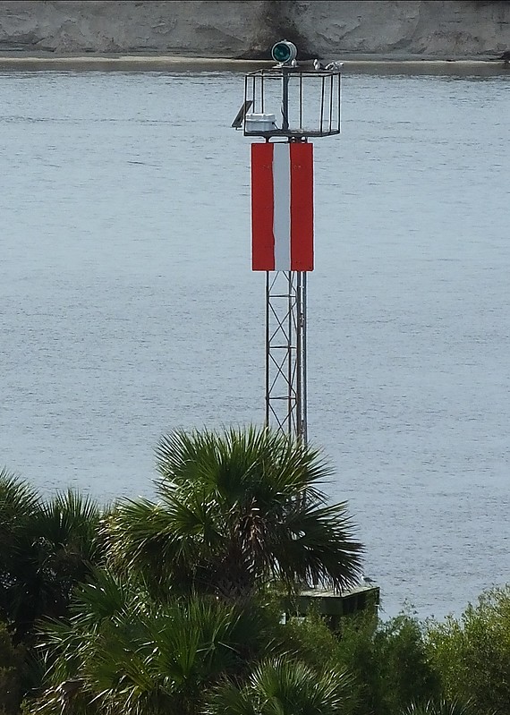 FLORIDA - St. Johns River - Mile Point Lower Ldg Lts - Rear light
Keywords: Florida;Saint Johns River;United States