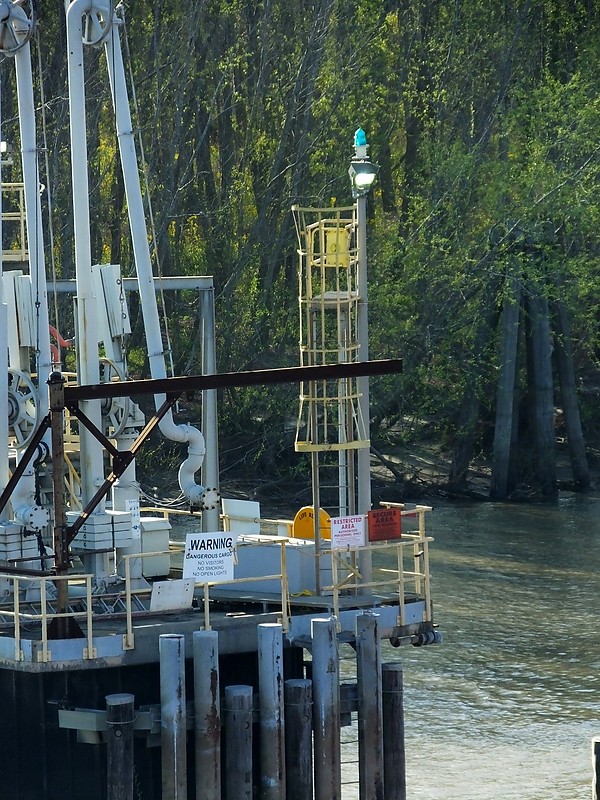 MISSISSIPPI RIVER - Ninemile Point - Fuel Oil Jetty light
Keywords: Louisiana;United States;Mississippi;New Orleans