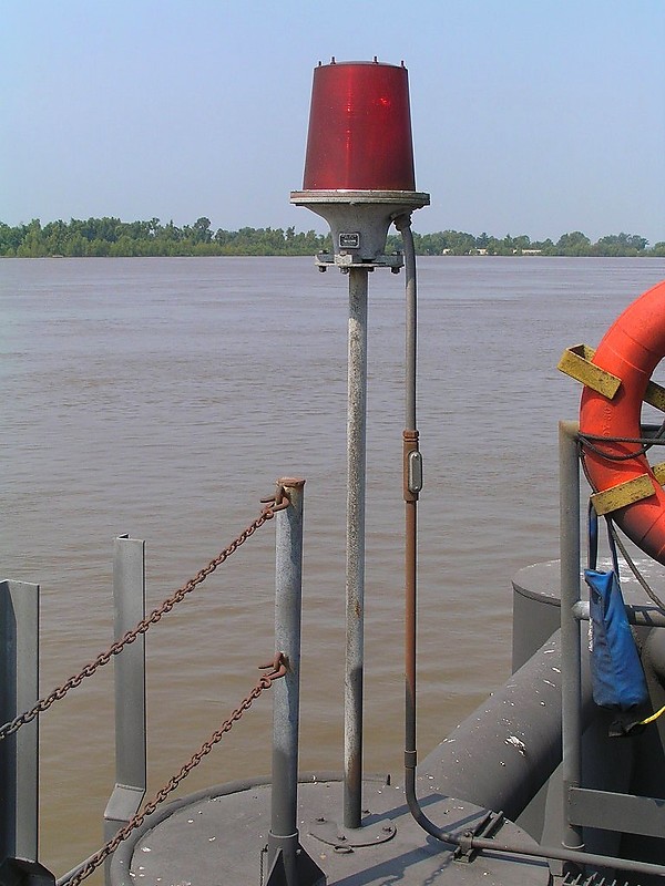 MISSISSIPPI RIVER - Zen-Noh Grain Dock light
Keywords: Louisiana;United States;Mississippi