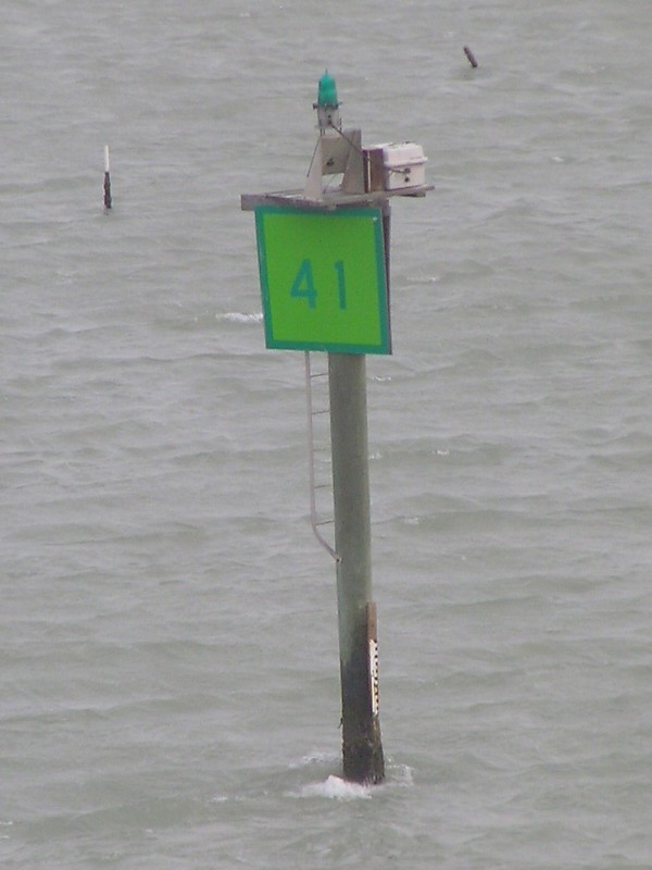 TEXAS - BROWNSVILLE - Laguna Madre Channel - No 41 light
Keywords: Texas;Brownsville;Laguna Madre;United States;Offshore