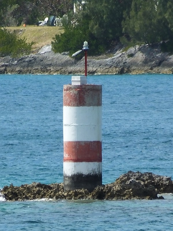 GREAT SOUND - Dagger Rock light
Keywords: Bermuda;Atlantic Ocean;Hamilton Island