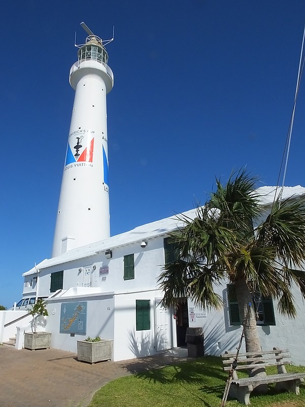 HAMILTON ISLAND - Gibbs Hill Lighthouse
Keywords: Bermuda;Atlantic Ocean;Hamilton Island