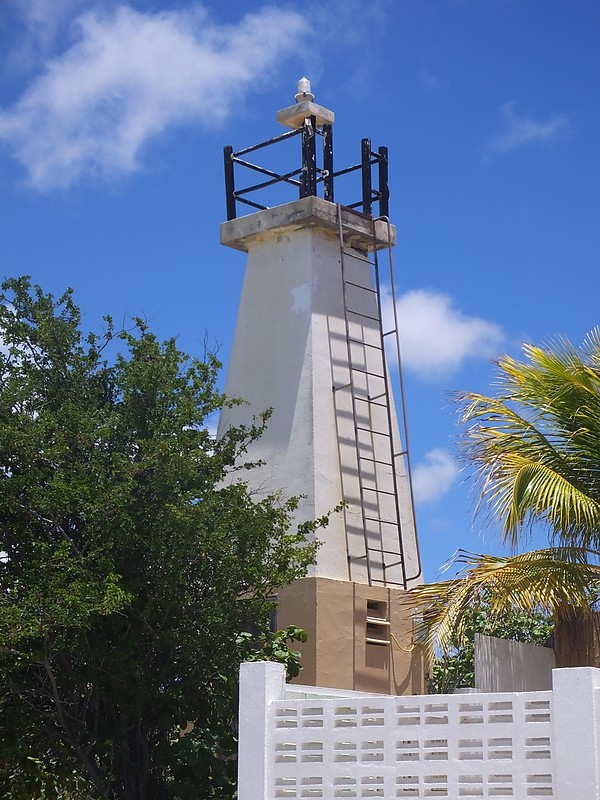 BONAIRE - Punt Vierkant Lighthouse
Keywords: Netherlands Antilles;Bonaire;Caribbean sea;Kralendijk