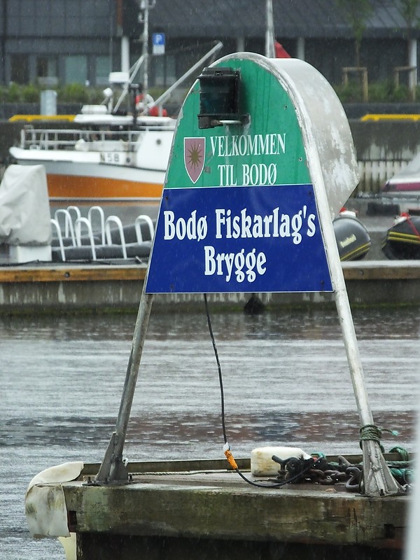 BODØ - Inner Harbour Entrance S Pier Head light
Keywords: Vestfjord;Norway;Norwegian sea;Bodo