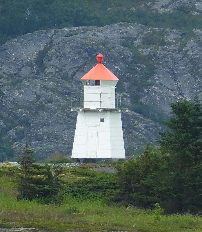 OFOTFJORD - Hamnesholmen N Point lighthouse
Keywords: Ofotfjord;Norway;Norwegian sea