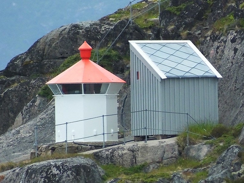 FESTVÅG light
Keywords: Henningsvaer;Lofoten;Vestfjord;Norway