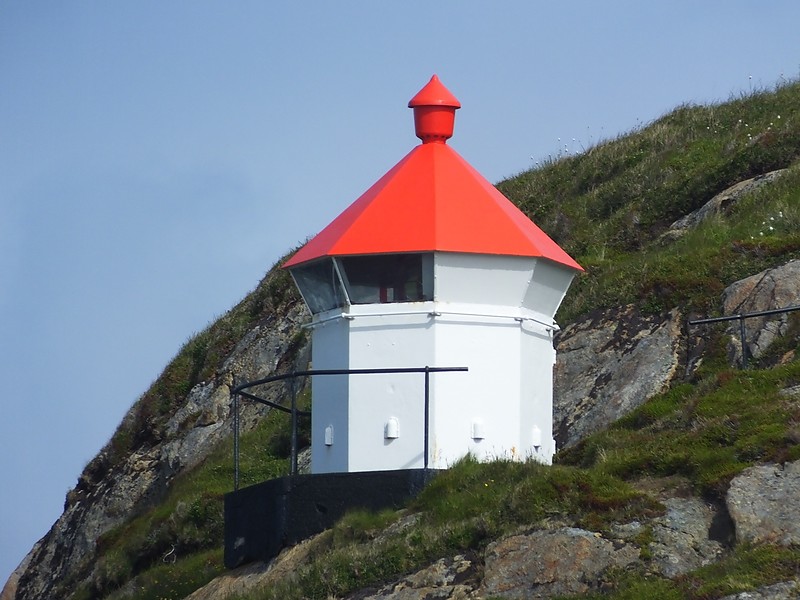 LANGØY - W Side - Nyksundøy - W Side light
Keywords: Langoy;Vesteralen;Norway;Norwegian sea