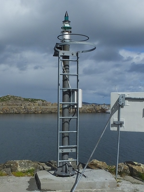 LANGØY - W Side - Stø - S Mole light
Keywords: Langoy;Vesteralen;Norway;Norwegian sea