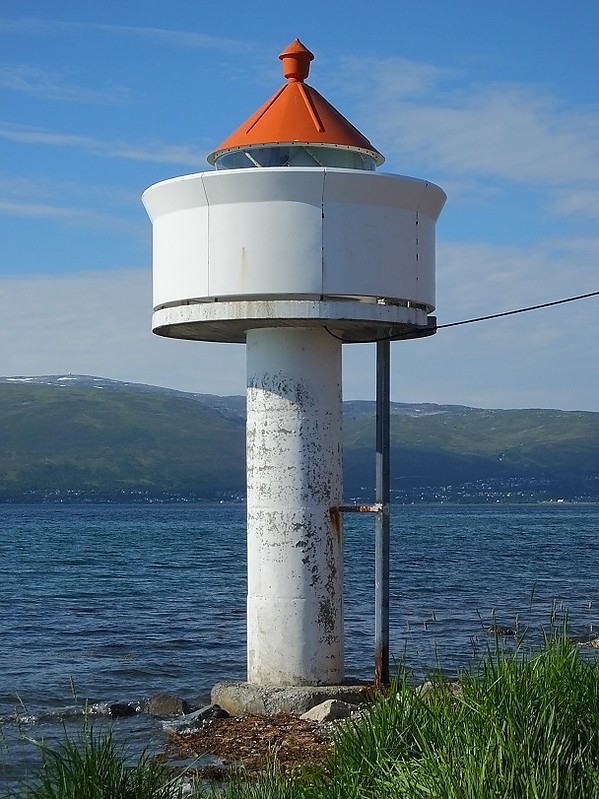 TROMSØ - Hansmark Lighthouse
Keywords: Tromso;Norway;Norwegian sea