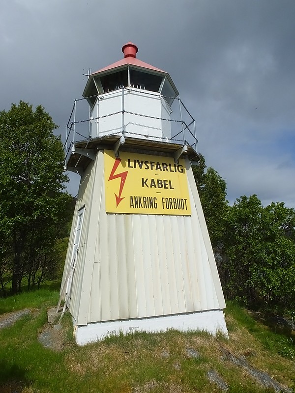 KVALSUND - Hansneset lighthouse
Keywords: Kvalsund;Norway;Norwegian sea