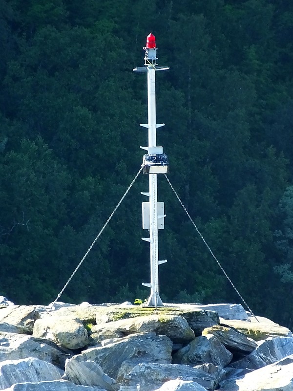 SKJERVØY - Stusnes - Mole - Head light
Keywords: Spezia;Italy;Ligurian sea