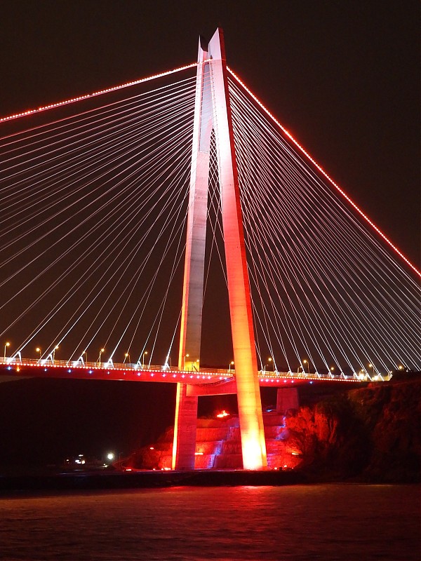 BOSPHORUS - Yavuz Sultan Selim Bridge - European Shore Tower
Keywords: Black Sea;Bosphorus;Istanbul;Turkey;Night