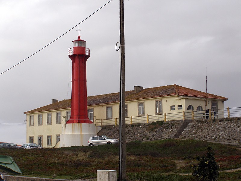 Farol de Esposende
AKA FORTE DA BARRA DO RIO CAVADO
Keywords: Esposende;Portugal;Atlantic ocean