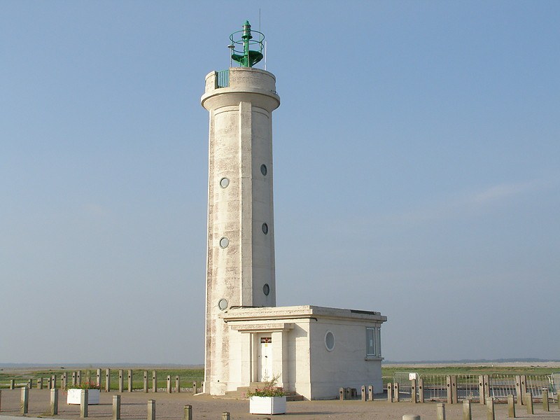 Bay of the Somme / Le Hourdel lighthouse
Keywords: Bay of Somme;Le Hourdel;France;English channel