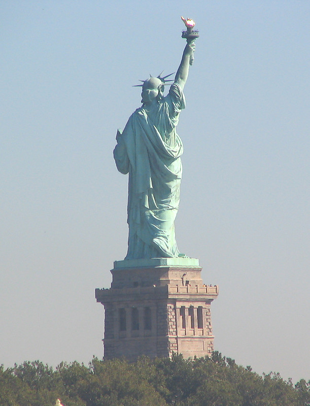 New York / Statue of Liberty
Although not an active lighthouse now, it served as one for a number of years.
Keywords: New York;United States;Hudson