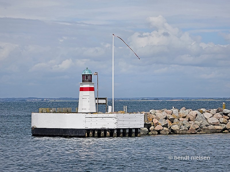 Aero / Søby Havn East Mole lighthouse
Keywords: Aero;Denmark;Little Belt