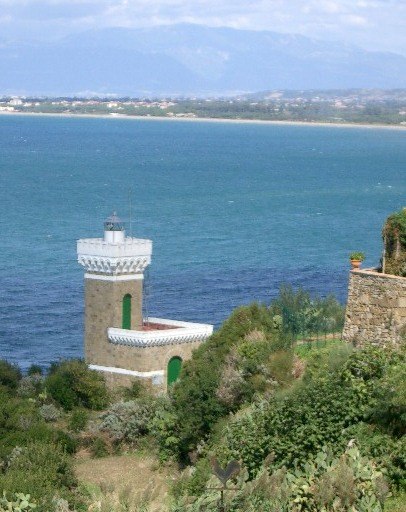 Campania / Agropoli lighthouse
Keywords: Tyrrhenian Sea;Agropoli;Italy
