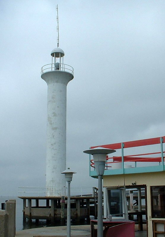 Mississippi / Broadwater Beach Marina light
Keywords: Mississippi;United States;Gulf of Mexico