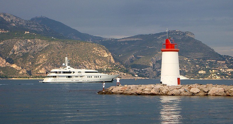 Provence-Alpes-Côte d'Azur / Breakwater Saint-Jean-Cap-Ferrat light
Keywords: France;Cote-d-Azur;Mediterranean sea;Nice