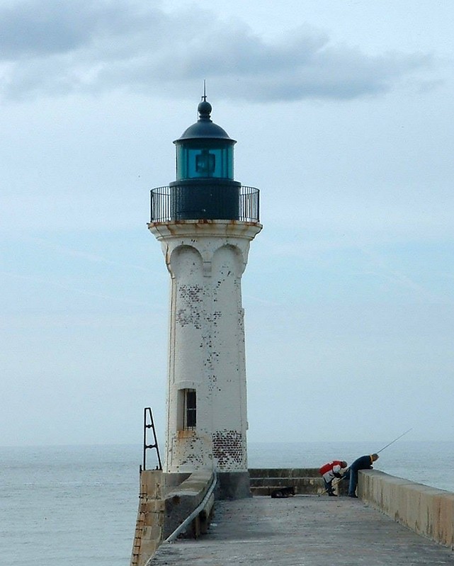  St. Valery en Caux / Jetée de l'Ouest lighthouse
Keywords: Normandy;France;English channel