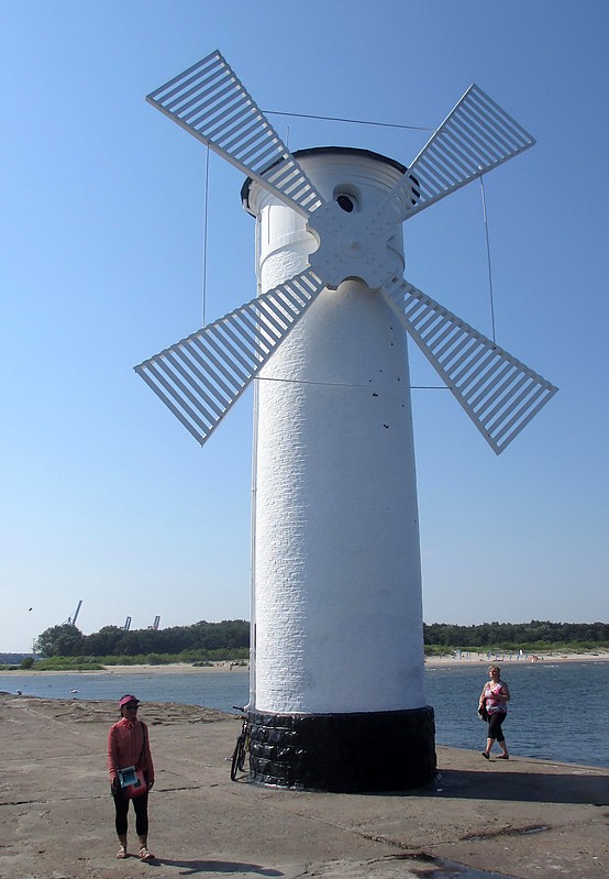 Swinoujscie / St Mlyny Front lighthouse
Keywords: Swinoujscie;Poland;Baltic sea