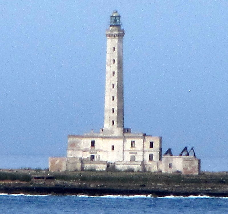 Apulia / Isola Sant??Andrea Lighthouse
Keywords: Apulia;Italy;Mediterranean sea;Gallipoli