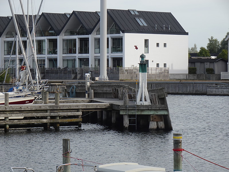 Nykøbing / Lystbådehavn / Entrance N side light
Keywords: Denmark;Isefjord;Sjaelland;Nykobing