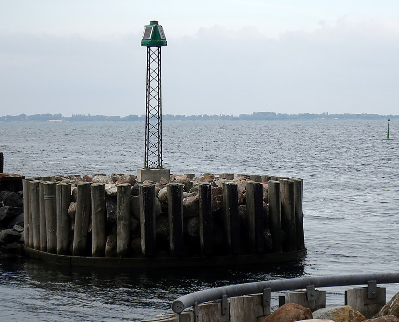 Rudkøbing Havn / S Breakwater Head light
Keywords: Denmark;Baltic Sea;Langeland;Great Belt