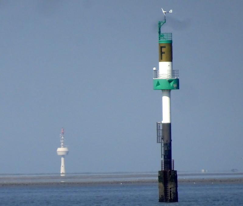 Navigationsbake 'F' Beacon
Keywords: Germany;Niedersachsen;Elbe;Offshore