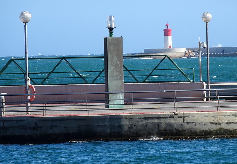 Puerto de Cartagena / Marina Breakwater Head light
Keywords: Mediterranean sea;Spain;Murcia;Cartagena
