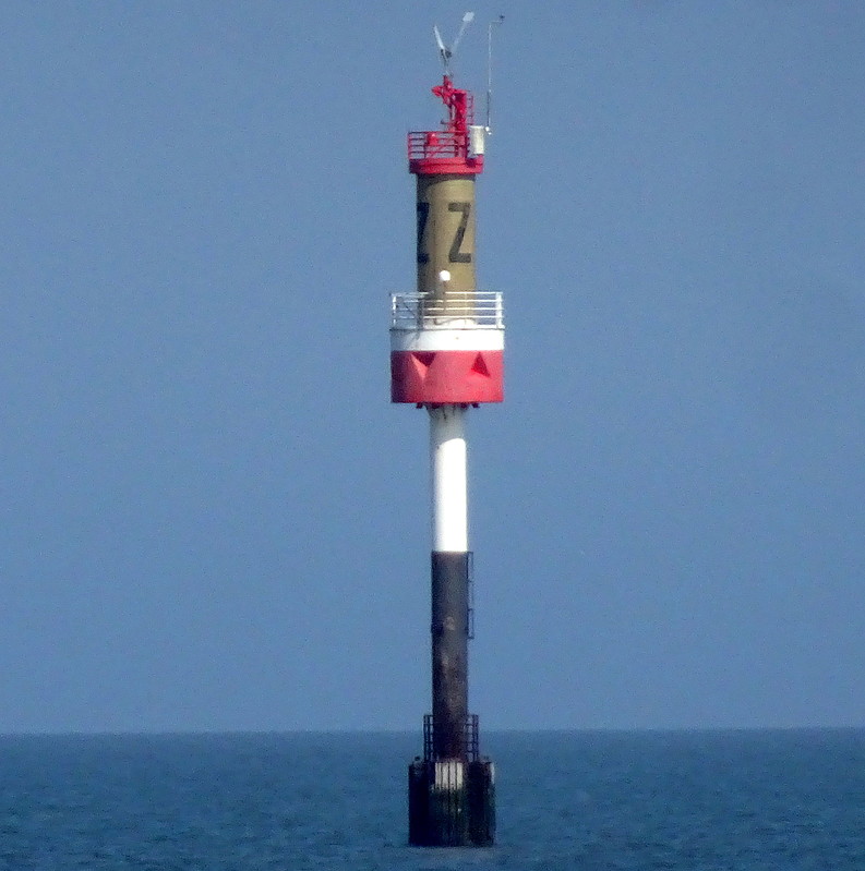 Cuxhaven / Navigationsbake beacon Z
Keywords: Germany;Cuxhaven;North Sea;Offshore