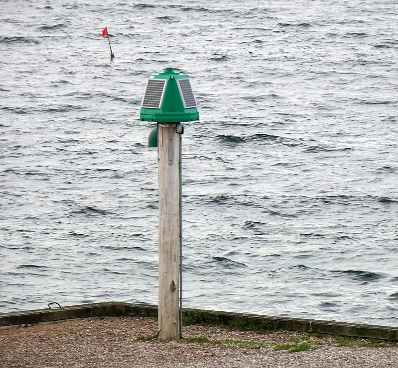 Rørvig / Small craft Harbour / N Mole Head light
Keywords: Denmark;Isefjord;Sjaelland;Rorvig