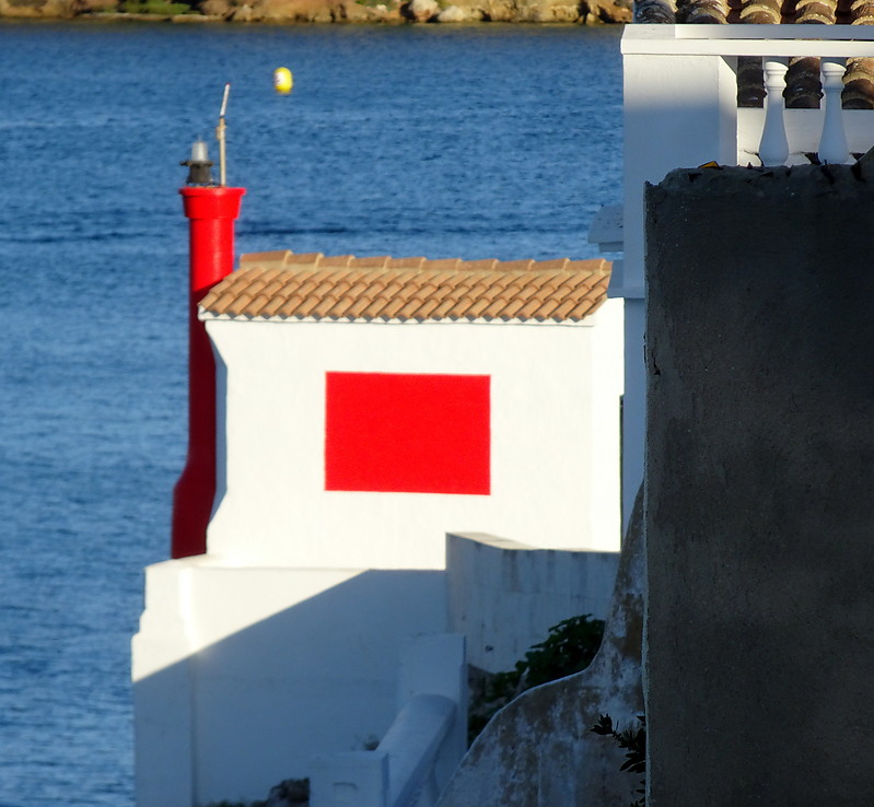  Mahón / Punta de Na Cafeies light
Keywords: Spain;Menorca;Balearic Islands;Mediterranean sea;Mahon