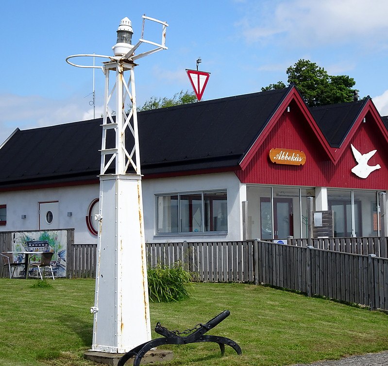 Abbekås / Old Harbor light
Keywords: Sweden;Baltic Sea;Abbekas