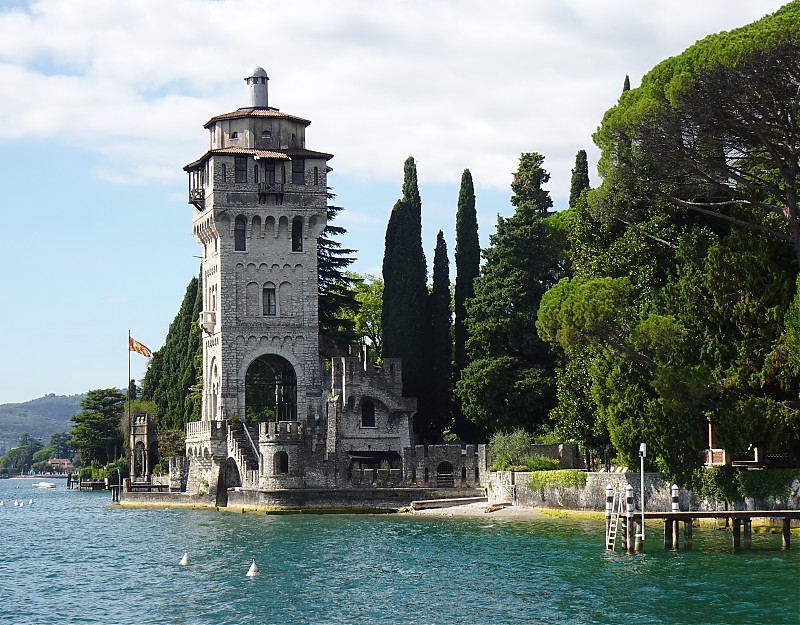  Gardone Riviera /Torre San Marco
Keywords: Italy;Lombardy;Lake Garda