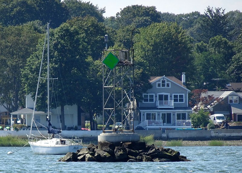 Connecticut / East Norwalk Channel Fitch Point Light No 1
Keywords: United States;Atlantic ocean;Long Island Sound;Connecticut