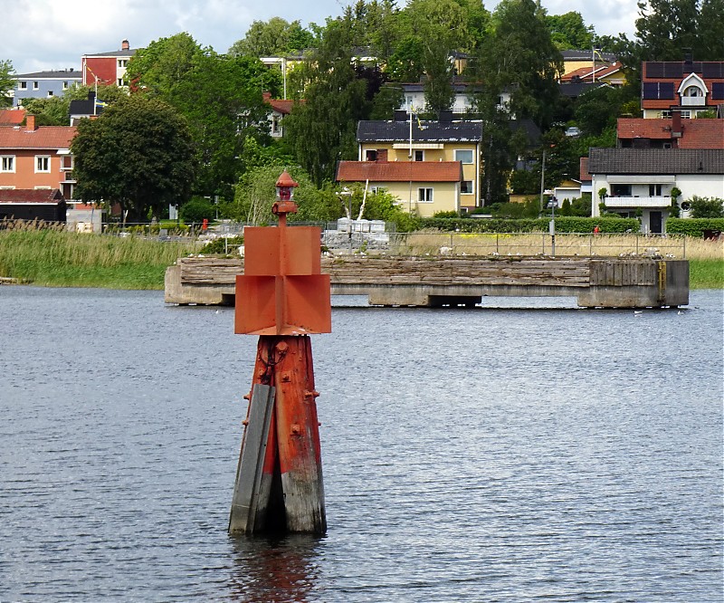 Norrtälje / Norrtäljerännan light No 2
Keywords: Sweden;Norrtalje;Offshore