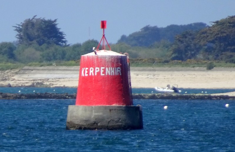 Balise de Kerpenhir / Daymark
Keywords: Brittany;Morbihan;France;Offshore