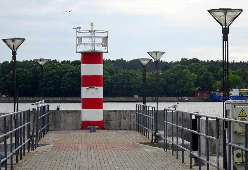 Port of Klaipeda / Dan? / Entrance Pier Head light
Keywords: Lithuania;Baltic Sea;Klaipeda