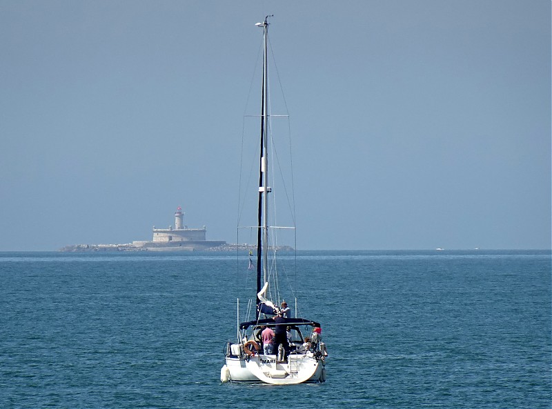 Porto de Lisboa / Forte de São Lourenço Bugio lighthouse
Keywords: Lisbon;Portugal;Rio Tejo