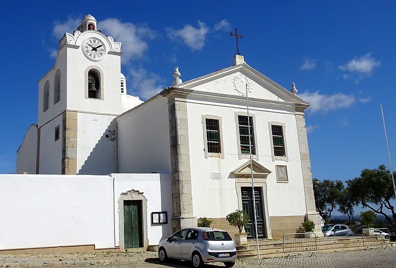 Fuzeta / Igreja light
Keywords: Portugal;Algarve;Atlantic ocean;Fuzeta