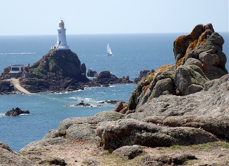 Jersey / La Corbière lighthouse
Keywords: Great Britain;Channel Islands;Jersey