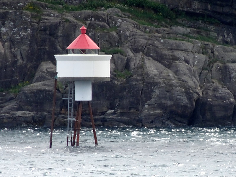 Byfjorden / Stongi lighthouse
Keywords: Norway;North Sea;Bergen