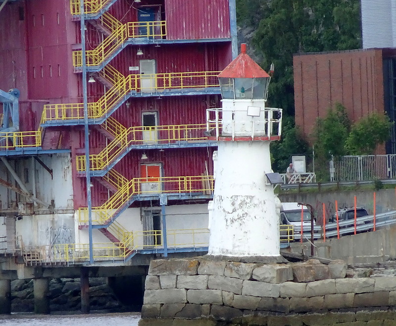 Trondheim / Ladehamaren Basin Entrance W Side Mole Head lighthouse
Keywords: Norway;Norwegian Sea;Trondheim
