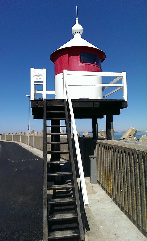 Thyboron Tange Lighthouse
Keywords: North Sea;Thyboron;Denmark