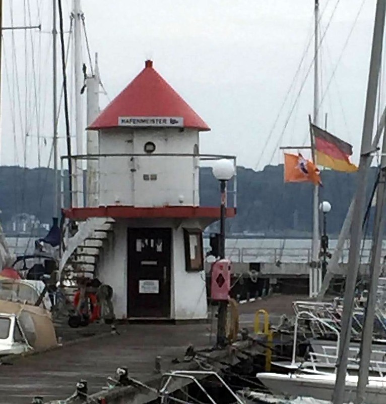 Schleswig-Holstein / Neukirchen Lighthouse
picture: Brigitte Adam, Berlin
Keywords: Baltic sea;Germany;Bay of Kiel